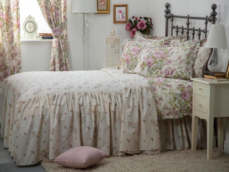 Country Dream Rose Boutique Fitted Bedspreads
